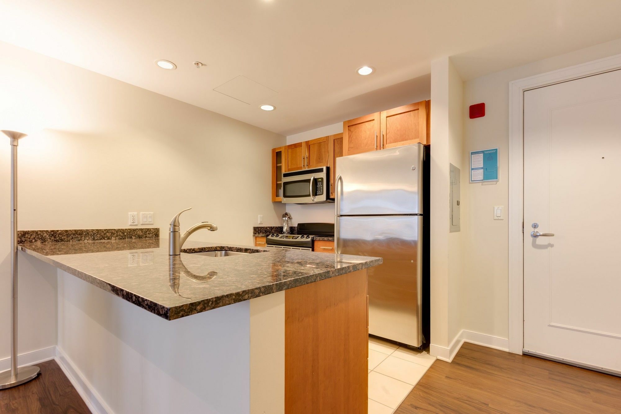 Global Luxury Suites Mass General Hospital Boston Bagian luar foto